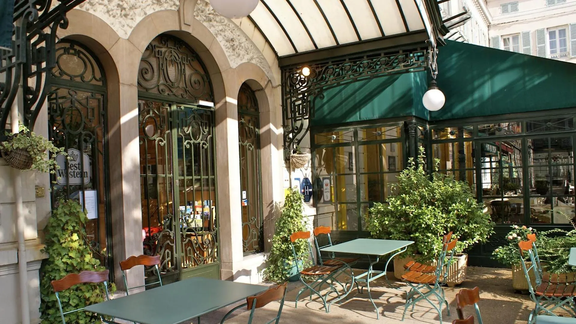 Best Western Hotel De France Bourg-en-Bresse 3*,  Frankrike
