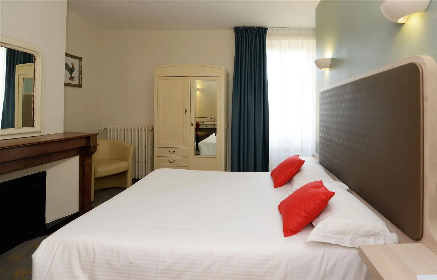 Best Western Hotel De France Bourg-en-Bresse 3*,  France